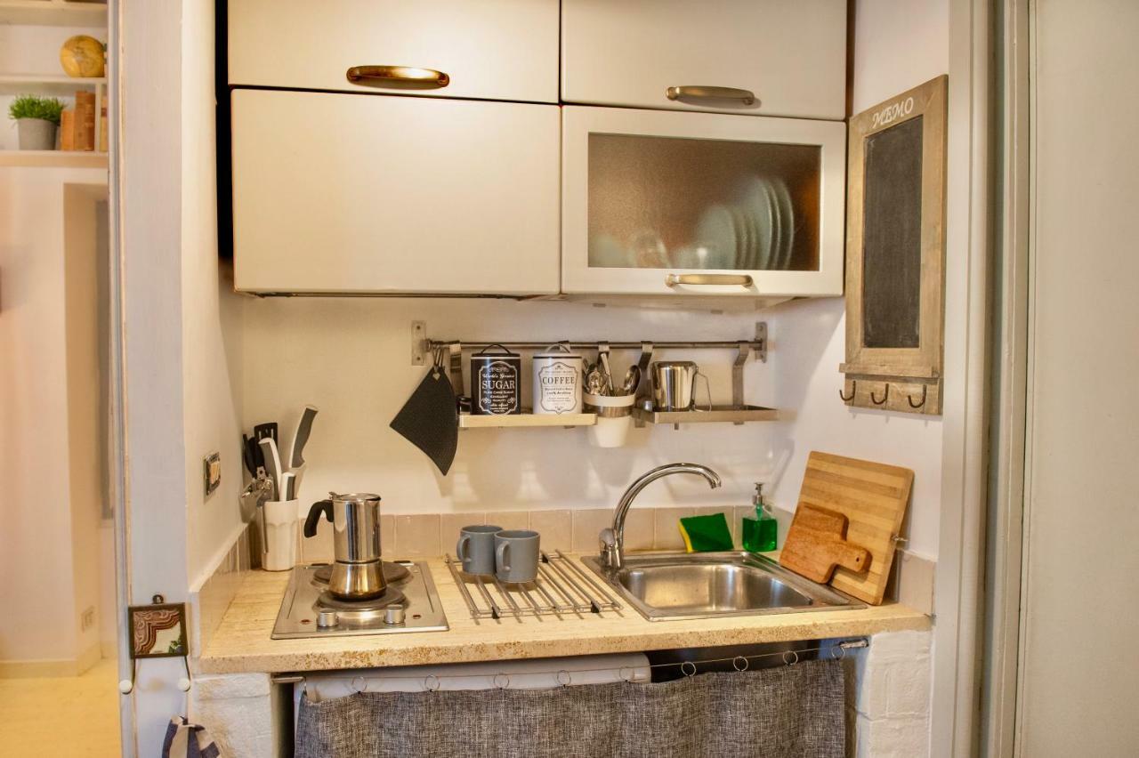 Boutique Apartment Roma In Trastevere ภายนอก รูปภาพ