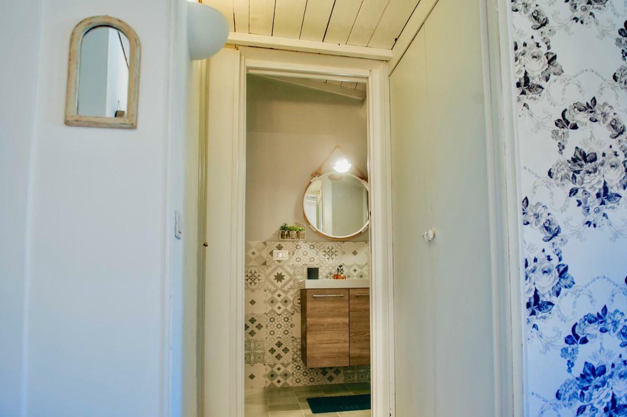 Boutique Apartment Roma In Trastevere ภายนอก รูปภาพ